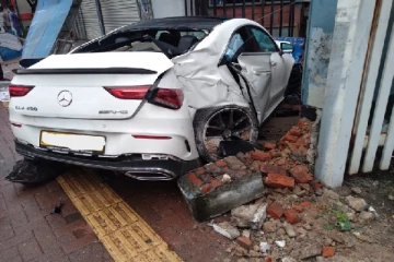 கொள்ளுப்பிட்டியில் நடந்த கோர விபத்து-சந்தேக நபர் துபாய் நாட்டுக்கு தப்பியோட்டம்