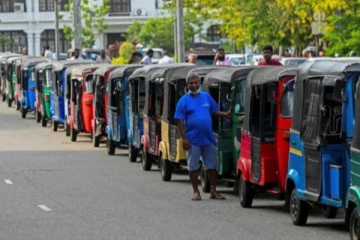 ඛනිජ තෙල් බෙදුම්කරුවන්ගෙන් විශේෂ ඉල්ලීමක්