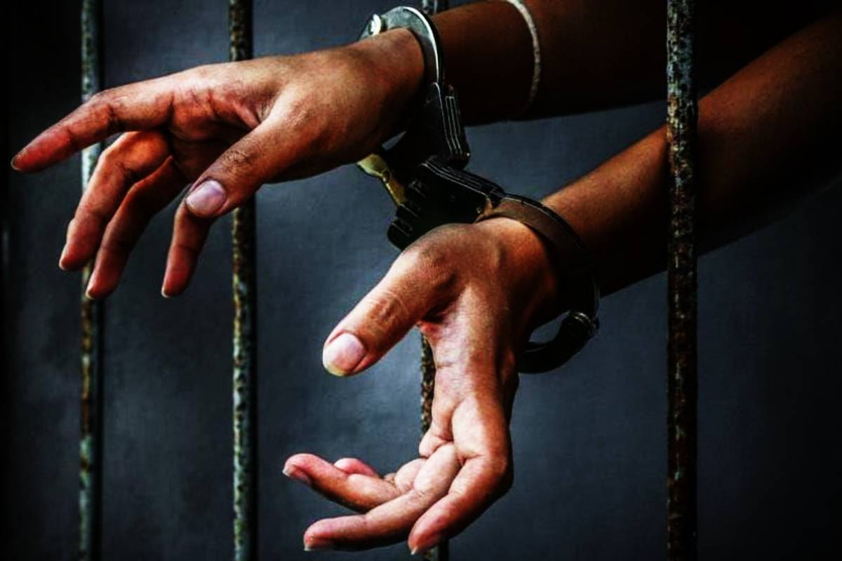 தகாதமுறைக்கு உட்படுத்தப்பட்ட14 வயதுச் சிறுமி...! இரு மௌலவிகள் கைது | Eragama Moulavi Arrested For Child Abuse