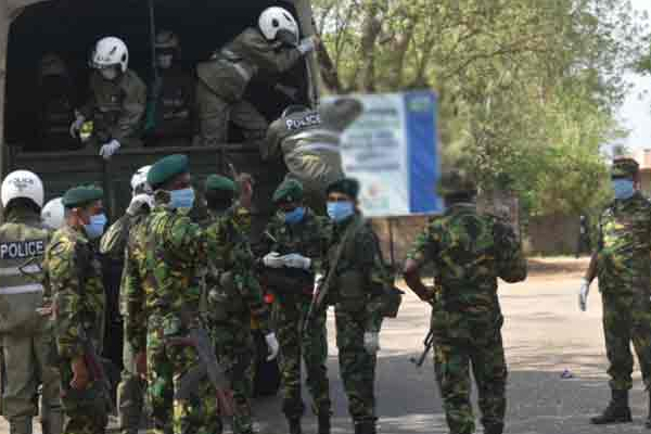 சட்டத்தரணியின் வீட்டில் சிக்கிய ஆயுதக் களஞ்சியசாலை | Weapons Cache Is Discovered In The Home Of Alawyer