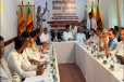 ரணில் - சஜித் அணியுடன் திடீரன கொழும்பில் திரண்ட அரசியல் முக்கியஸ்தர்கள்