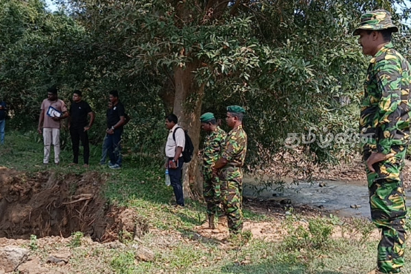 கிளிநொச்சியில் விடுதலைப்புலிகளின் ஆயுதம் தேடி மேற்கொள்ளப்பட்ட அகழ்வு பணி தோல்வி | Tension At Kilinochchi Paranthan Railway Station