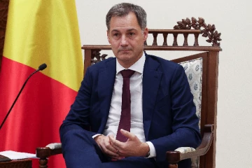 பதவி விலகிய பெல்ஜிய நாட்டின் பிரதமர்