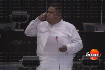 රන්වල මහත්තයාට බැලුම් පුම්බන්න ඕන නෑ රන්වල මහත්තයාගේ මූණ මිරිකුවොත් අරක්කු භාගයක් ගන්න පුලුවන් - සුද්ද සිංහලෙන් කිව්ව චාමර