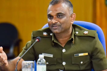 பொதுச் சுகாதார பரிசோதகர்களும் தொழிற்சங்கப் போராட்டத்தில்