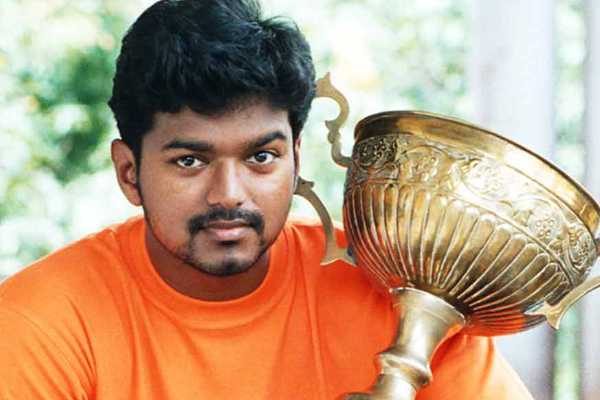 முன்பதிவில் பட்டையை கிளப்பும் கில்லி.. ரீ-ரிலீஸ் பாக்ஸ் ஆபிஸ் விவரம் | Ghilli Re Release Pre Booking Box Office முன்பதிவில் பட்டையை கிளப்பும் கில்லி.. ரீ-ரிலீஸ் பாக்ஸ் ஆபிஸ் விவரம் | Ghilli Re Release Pre Booking Box Office