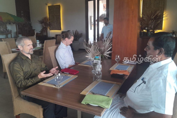 சிறீதரன் எம்.பியைச் சந்தித்த அவுஸ்திரேலிய உயர்ஸ்தானிகர் | Australian High Commissioner Meets Sridharan Mp சிறீதரன் எம்.பியைச் சந்தித்த அவுஸ்திரேலிய உயர்ஸ்தானிகர் | Australian High Commissioner Meets Sridharan Mp