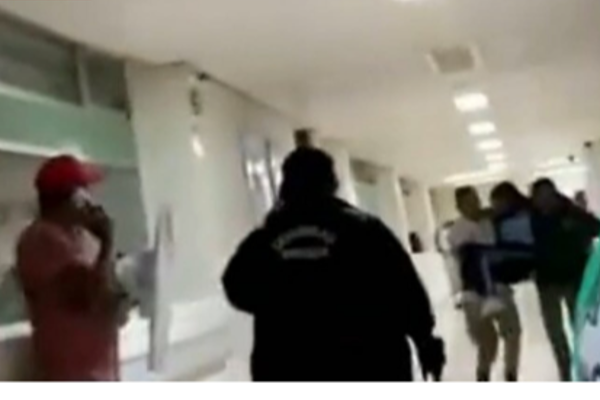 பள்ளி மாணவர்கள் 60 பேருக்கு விஷம் கொடுத்த கொடூரம் - பின்னணி என்ன? | Mexico Mass Poisoning Nearly 60 School Students