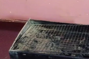 බාබකියු උදුනක් කාමරයේ තියාගත් තිදෙනෙකුට සිදු වූ දේ..