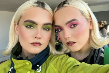 பிரித்தானியாவில் காதலர்களாக மாறிய இரட்டை சகோதரிகள்!