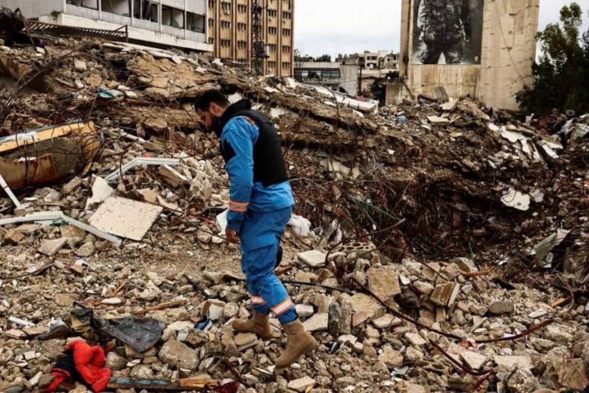 ஹார்முஸ் நெருக்கடி நடுவே... ஒவ்வொரு நாளும் 139 மில்லியன் டொலர் ஈட்டும் ஈரான் | Iran Earning 139 Million A Day ஹார்முஸ் நெருக்கடி நடுவே... ஒவ்வொரு நாளும் 139 மில்லியன் டொலர் ஈட்டும் ஈரான் | Iran Earning 139 Million A Day