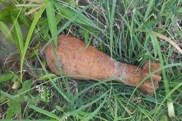 வயல் நிலத்தில் கண்டெடுக்கப்பட்ட மர்ம பொருள்; திருகோணமலையில் பதற்றம்!