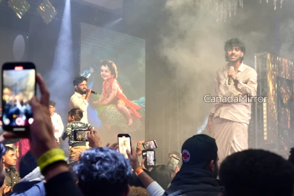 கனடாவில் ஈழத்து இசை நாயகர்களுக்கு கிடைத்த கௌரவம் ; கனடாவில் ஈழத்து இசை நாயகர்களுக்கு கிடைத்த கௌரவம் ;