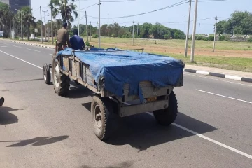 யாழில் அனுமதியின்றி மணல் ஏற்றி வந்தவர் கைது!