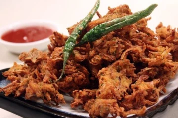 10 நிமிடத்தில் சுவையான வாழைப்பூ பக்கோடா  - செய்வது எப்படி?