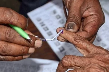 ஈரோடு கிழக்கு தொகுதி இடைத்தேர்தலுக்கான திகதியை அறிவித்த தேர்தல் ஆணையம்