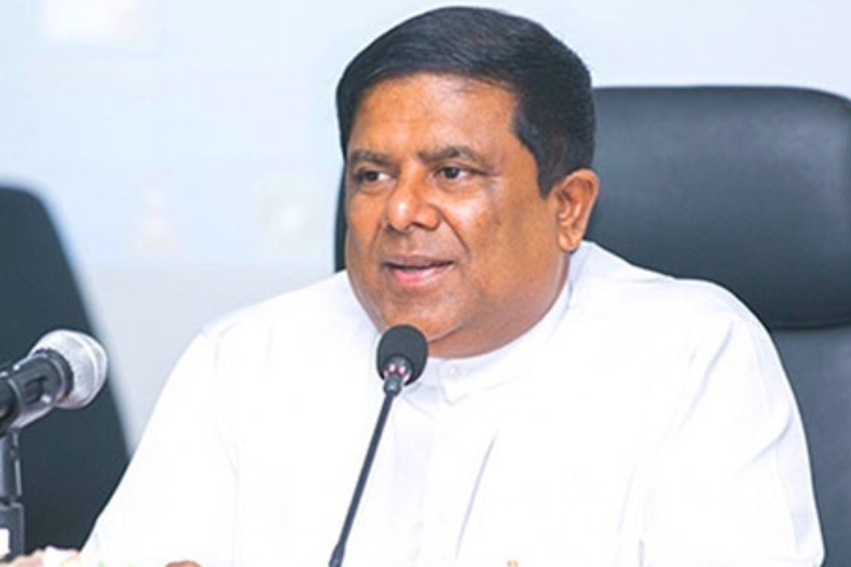 ரணிலை சிறையில் அடைக்க முயற்சிப்பது அரசின் பலவீனம் என ஐ.தே.க. சாடல் | Attempt To Imprison Ranil Unp