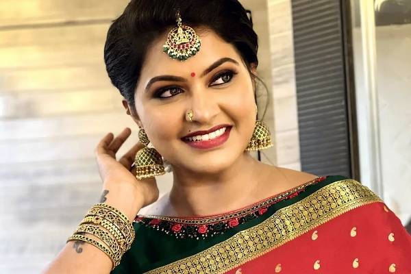 விதி நம்மை இணைத்ததாக உணர்கிறேன்... ரச்சிதா மகாலட்சுமியின் புதிய பதிவு வைரல்! | Rachitha Mahalakshmi Vichu Ma Recent Video