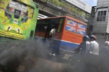 බස්නාහිර පළාතේ ධාවනය වන බස් නිසා සිදු වන විනාශයක් ගැන අනාවරණයක්.