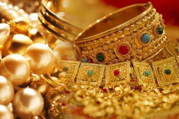 தங்கம் வாங்க காத்திருப்போருக்கு மகிழ்ச்சித் தகவல்! விலையில் ஏற்பட்டுள்ள திடீர் மாற்றம்