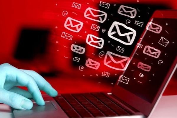 மாணவர்களின் மின்னஞ்சல் கணக்கு தொடர்பில் பெற்றோருக்கு முக்கிய அறிவுறுத்தல் | Police Warn Parents Student Email Account Security மாணவர்களின் மின்னஞ்சல் கணக்கு தொடர்பில் பெற்றோருக்கு முக்கிய அறிவுறுத்தல் | Police Warn Parents Student Email Account Security