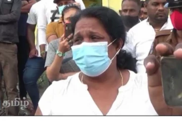 நீதிமன்ற உத்தரவு! பிடுங்கி எறியப்பட்ட தற்காலிக கொட்டகை - குழந்தையுடன் இரவுவேளை நடுத்தெருவில் நின்ற குடும்பம்