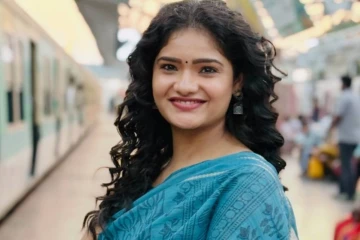 சன் டிவியின் மூன்று முடிச்சு சீரியலில் நடிக்கும் மகேஷ்வரியின் அழகிய போட்டோஸ்