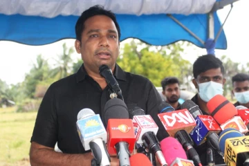 மக்களின் எதிர்பார்ப்பினை நிறைவேற்றுவதாக அரசியல் இருக்க வேண்டும்:எஸ்.வியாழேந்திரன் (Video)