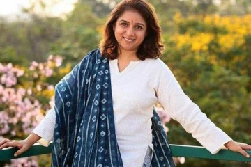 IVF சிகிச்சை மூலம் குழந்தை பெற்ற நடிகை ரேவதியின் மகளை பார்த்துள்ளீர்களா?