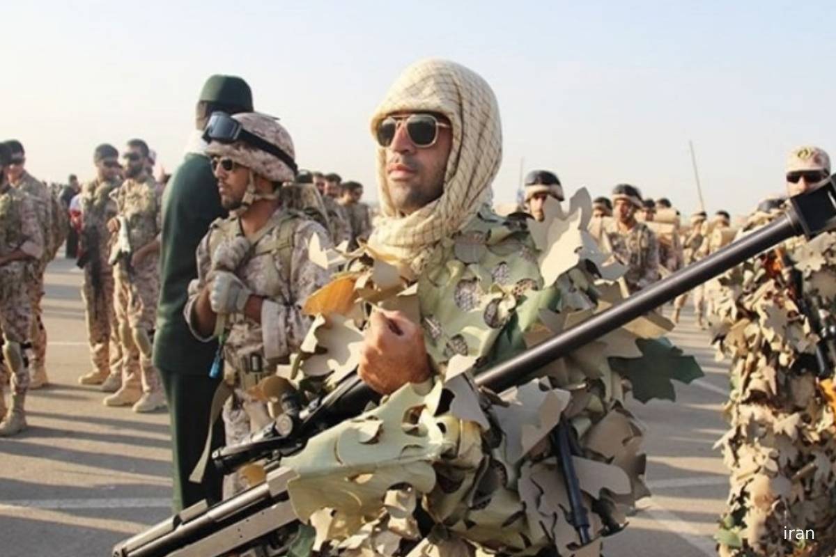 இரகசிய பங்கரில் பதுங்கிய நெதன்யாகு... ஈரான் தொடர்பில் 48 மணி நேரக் கெடு விதிப்பு | Netanyahu 48 Hour Iran Doomsday இரகசிய பங்கரில் பதுங்கிய நெதன்யாகு... ஈரான் தொடர்பில் 48 மணி நேரக் கெடு விதிப்பு | Netanyahu 48 Hour Iran Doomsday