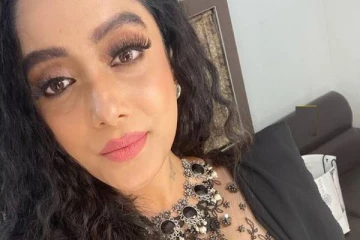 டாப் ஆங்கிள் புகைப்படத்தை வெளியிட்டு ஷாக் கொடுத்த பிக்பாஸ் அபிராமி.