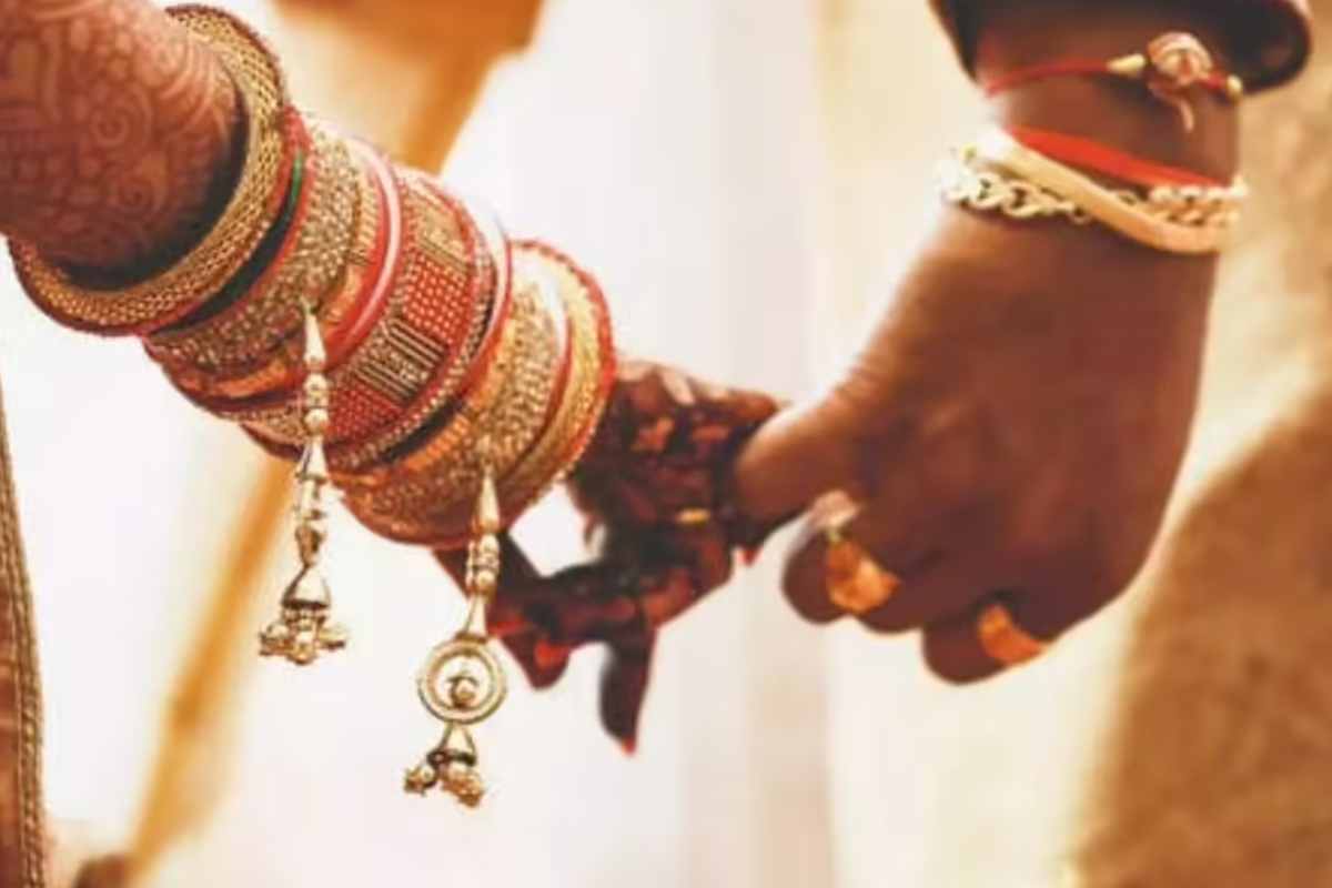 திருமண பத்திரிக்கை அடித்த பிறகு தவறியும் இந்த 5 காரியங்கள் செய்யக்கூடாதாம் | 5 Things Shouldnt Do After Printing Wedding Cards திருமண பத்திரிக்கை அடித்த பிறகு தவறியும் இந்த 5 காரியங்கள் செய்யக்கூடாதாம் | 5 Things Shouldnt Do After Printing Wedding Cards