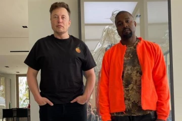 எலான் மஸ்க் தான் முதல் மரபணு கலப்பினம்! ட்விட்டரில் இடைநீக்கம் செய்ததால் மோசமாக விமர்சித்த பிரபலம்