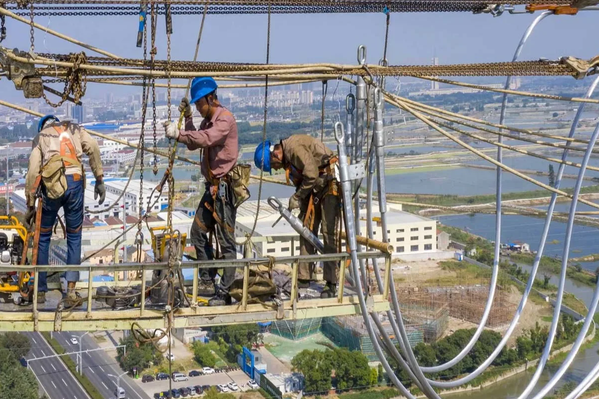 ஹோர்முஸ் நீரிணையால் கதிகலங்கி நிற்கும் சர்வதேசம்.. பாரிய யுக்தியை கையாளும் சீனா! | China Killing Oil Chokepoints Clash Over Hormuz