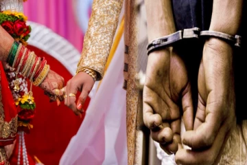 நிறைவேறாத திருமண ஆசை; கடவுள் மேல் கோபம் கொண்ட இளைஞர் - கோவிலில் பகீர் சம்பவம்!