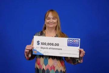 கனடாவில் பிறந்தாளில் பெண்ணொருவருக்கு அடித்த அதிர்ஷ்டம்