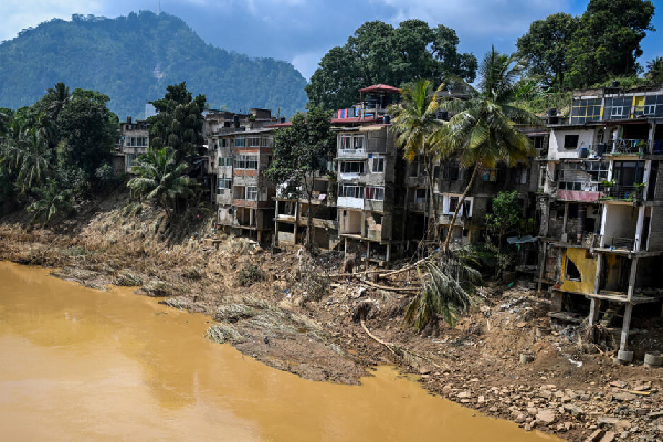 கண்டியை வேறு ஒரு இடத்திற்கே கொண்டு செல்ல வேண்டும்! அறிக்கையை சுட்டிக்காட்டி அமைச்சர் கூறிய தகவல் | Lal Kantha Kandy Nbro கண்டியை வேறு ஒரு இடத்திற்கே கொண்டு செல்ல வேண்டும்! அறிக்கையை சுட்டிக்காட்டி அமைச்சர் கூறிய தகவல் | Lal Kantha Kandy Nbro
