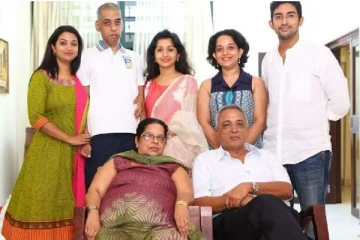 மீரா ஜாஸ்மின் வீட்டில் சோகம்; இனி.. சந்திக்கும் வரை - கண்ணீரோடு நடிகை!