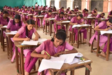 இன்று மாலை வெளியாகிறது 10-ம் வகுப்பு ,+2 பொதுத் தேர்வுகள் தேதி