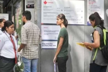 கனடாவுக்கு வரும் சர்வதேச மாணவர்கள் தங்கள் வங்கிக்கணக்கில் இனி இவ்வளவு பணம் வைத்திருக்கவேண்டும்: புதிய விதி அறிமுகம்