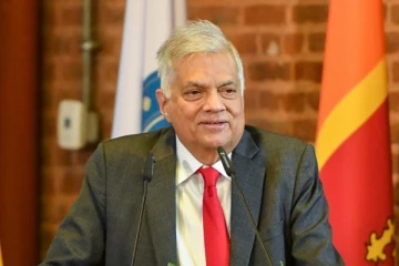 அழுத்தங்களுக்கு உள்ளாகி எவரையும் பதவி நீக்க முடியாது - ரணில் வெளிப்படை