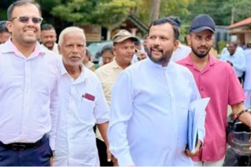 கிண்ணியா பிரதேச சபை ரிஷாட் பதியுதின் தரப்புக்கு வசமானது