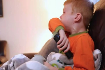 கனடாவில் சிறார்கள் தொடர்பில் புதிய அச்சம்: மருத்துவர்கள் கவலை