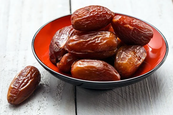 கொலஸ்ட்ரால் அளவை நொடியில் கரைக்கும் பேரிச்சை! ஒரு நாளைக்கு எத்தனை சாப்பிட வேண்டும்? | Dates How Many Dates Should You Eat