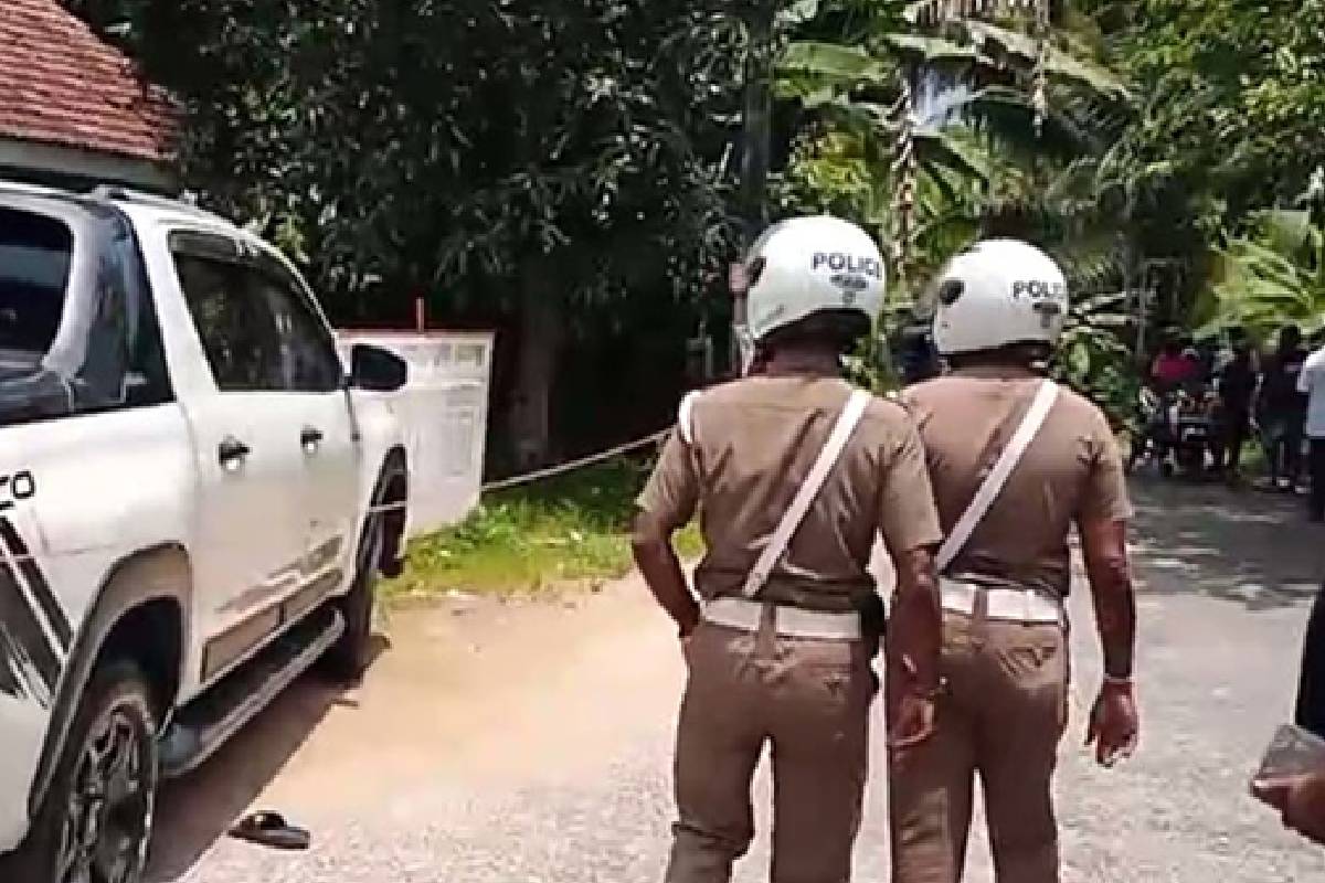 கிரைண்டர் இயந்திரத்தால் கழுத்து அறுபட்டு பலியான குடும்பஸ்தர் | Family Man Killed In Grinder Machine Accident