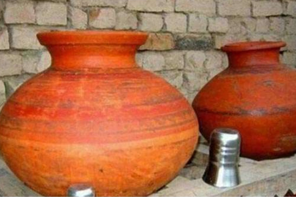 தண்ணீரை தொட்ட தலித் சிறுவன் ..அடித்தே கொன்ற ஆசிரியர் - தலைவிரித்தாடும் தீண்டாமை! - தமிழ்நாடு