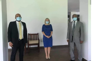 கட்சிக்கு தெரியாமல் வெளிநாடு பயணமாகும் சாணக்கியன் - சுமந்திரன்!