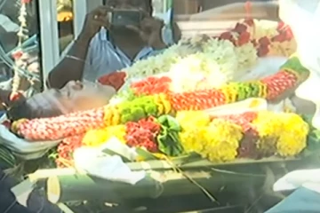 நடிகர் மயில்சாமியின் இறுதி ஊர்வலம்.. கண்கலங்க வைக்கும் கடைசி நிமிடங்கள்