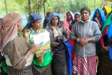 புதிய காப்புறுதி திட்டத்துக்கு மலையக மக்கள் பேராதரவு: அமைச்சருக்கு நன்றி தெரிவிப்பு (Photos)