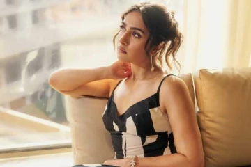 காந்தாரா பட வில்லி நடிகை ருக்மிணி வசந்தின் ரீசெண்ட் கிளிக்ஸ்..